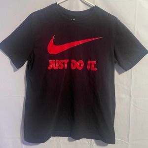 Men’s Nike Just Do It Swoosh Tee